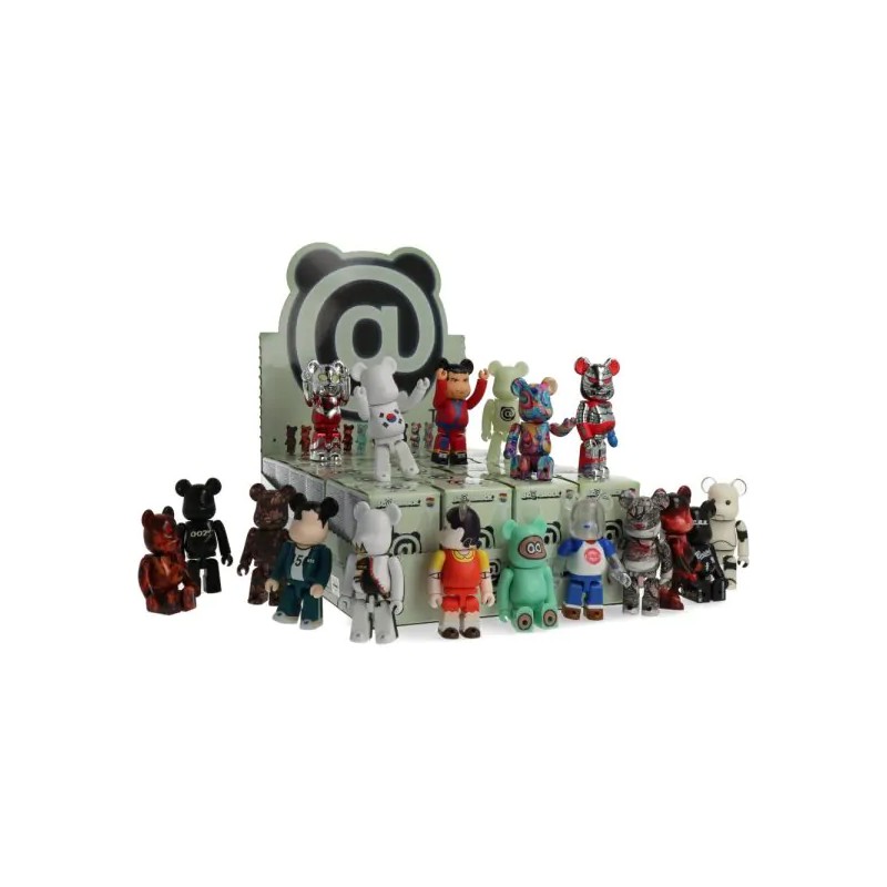 BEARBRICK 100% SÉRIE 44