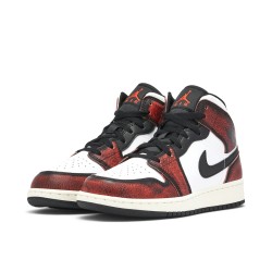 NIKE JORDAN 1 MID SE WEAR-AWAY CHICAGO (PS)