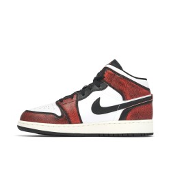 NIKE JORDAN 1 MID SE WEAR-AWAY CHICAGO (PS)