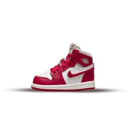 NIKE JORDAN 1 RETRO HIGH OG...