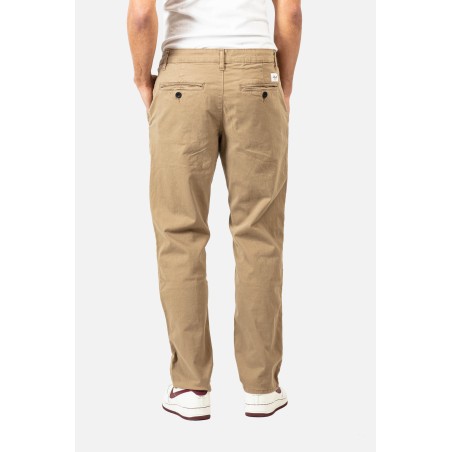 REELL REGULAR FLEX CHINO DARK SAND